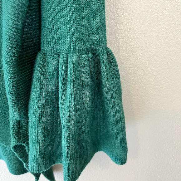 GB Girls Large Green Sweater - Picture 6 of 6